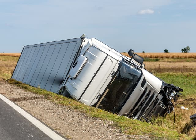 Image for Truck Accidents: Pursuing Justice for Victims